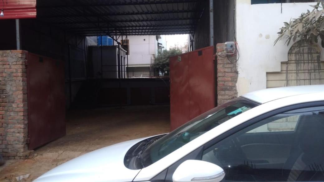Bed and Breakfast Nityanand Prayagraj Exterior foto